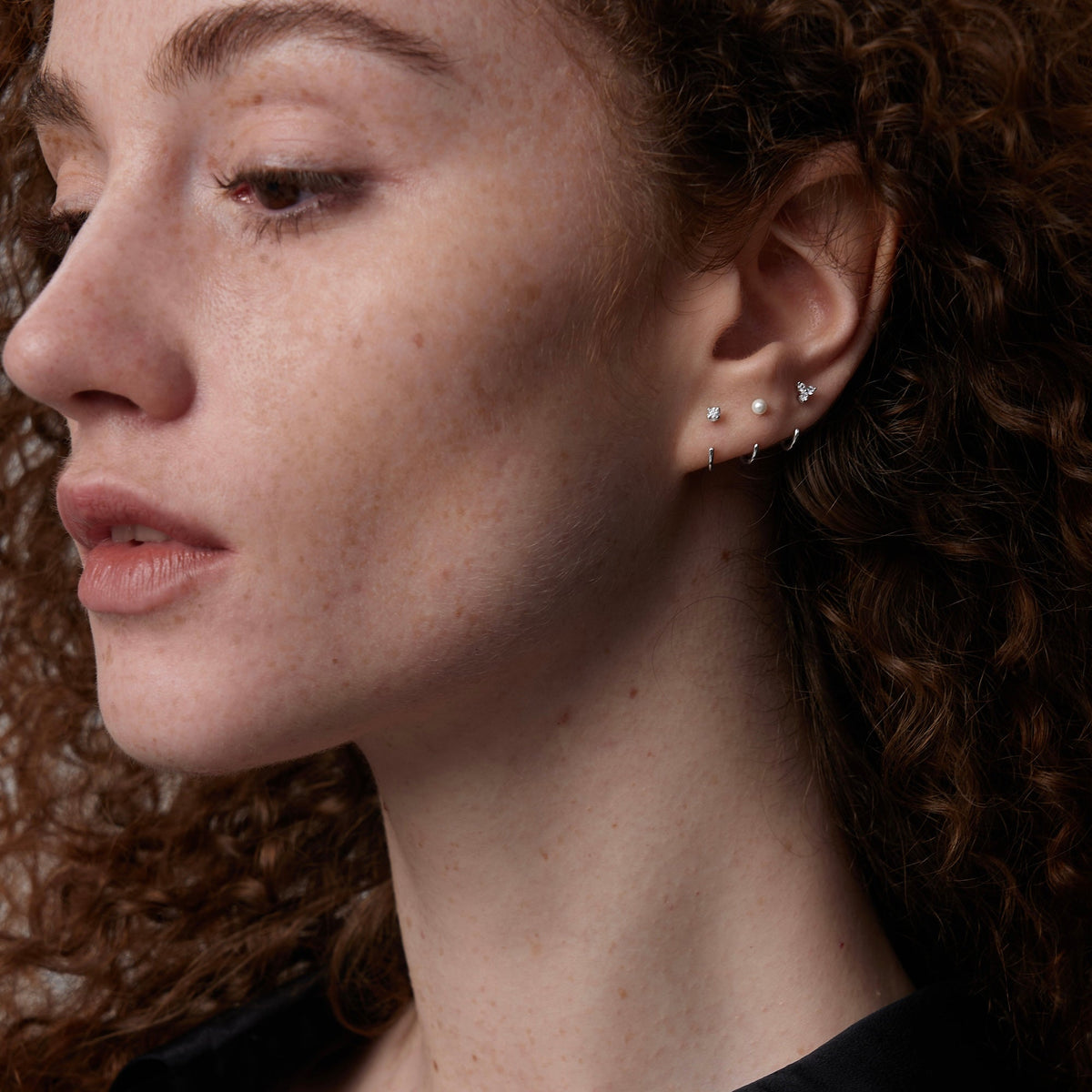 Stay Close Pearl Hoops Set