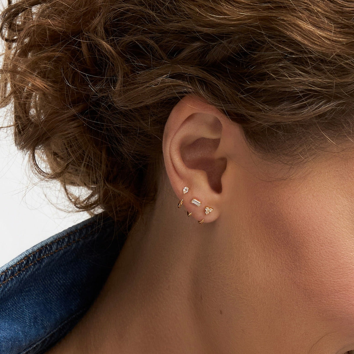 Stay Close Baguette Hoops