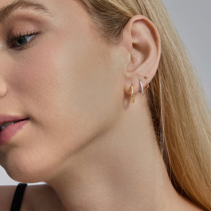 Pavé Fire Moissanite Huggie Hoops